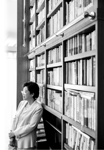 Nahoko Uehashi